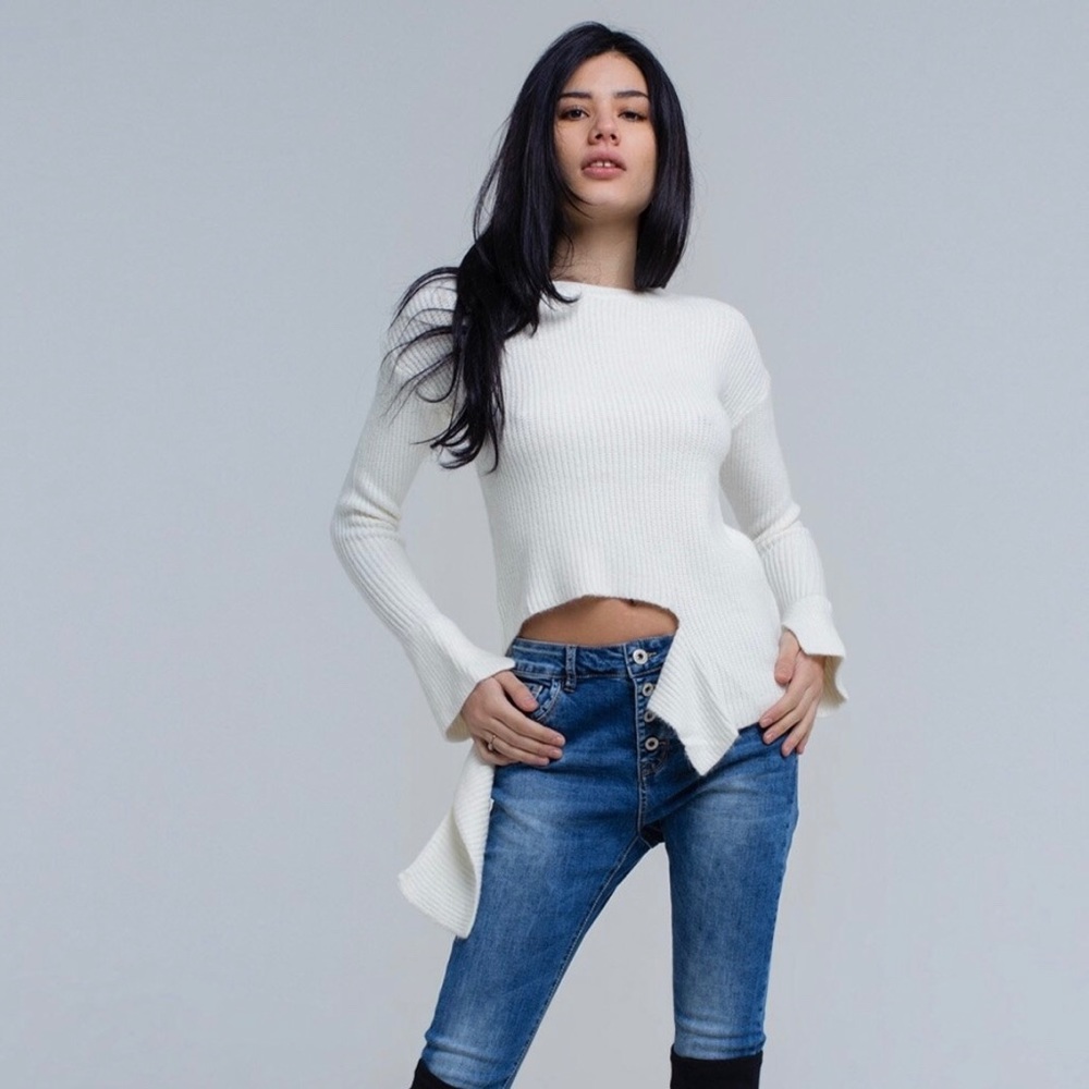 Cream knitted asymmetric sweater